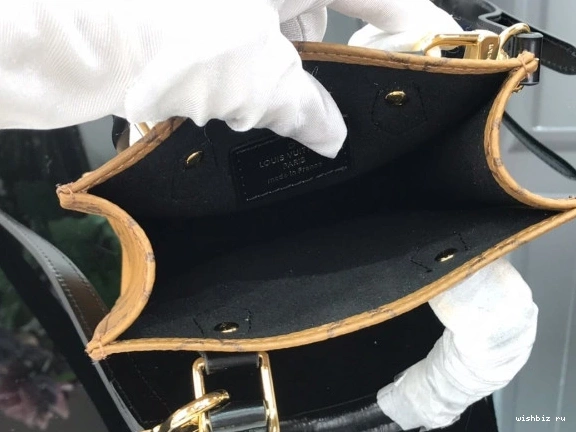 WIS SAC LOUIS PLAT VUITTON PETIT 0805